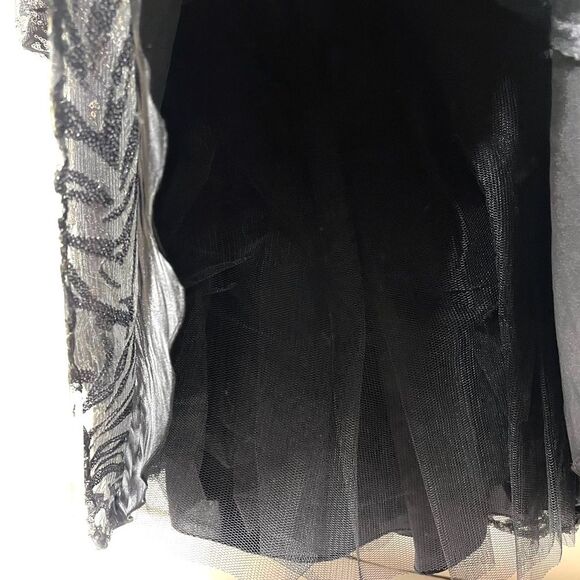 Tony Bowls One Shoulder Bow Sequins Fit and Flare Gown in Black 10 - Picture 5 of 15